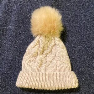 NWT Free people Pom Beanie one size